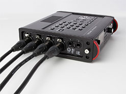 6个麦克风/线路输入和数字输入声道，可以同时进行8音轨录制，分辨率高达24bit，96kHz